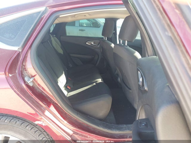 Aukcja sprzedaży 2015 Chrysler 200 Limited, vin: 1C3CCCAB3FN750479, numer aukcji: 44335411
