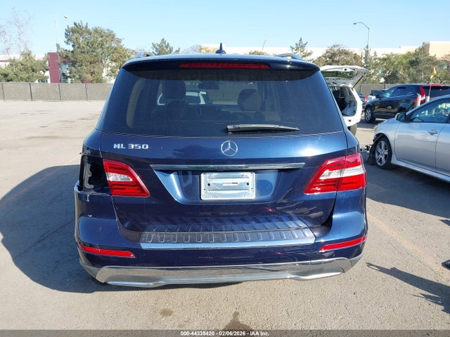 Mercedes-Benz ML 350 2015 4JGDA5JBXFA540269 Image 17