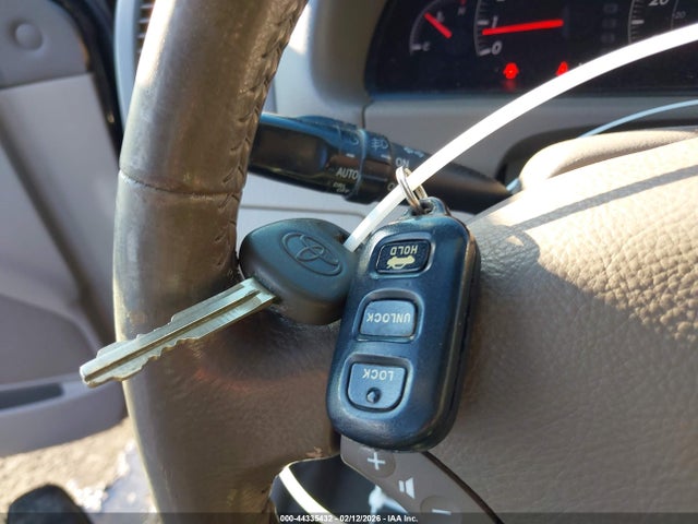 2006 TOYOTA CAMRY 4T1BF30K36U111889 Photo 10