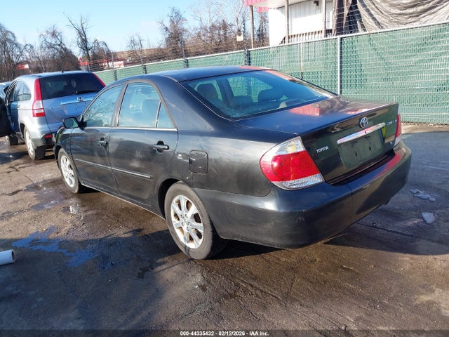 2006 TOYOTA CAMRY 4T1BF30K36U111889 Photo 2