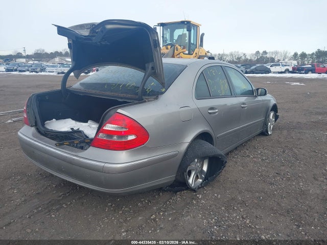 Продажа на аукционе авто 2006 Mercedes-benz E 350 4matic, vin: WDBUF87J96X209703, номер лота: 44335435