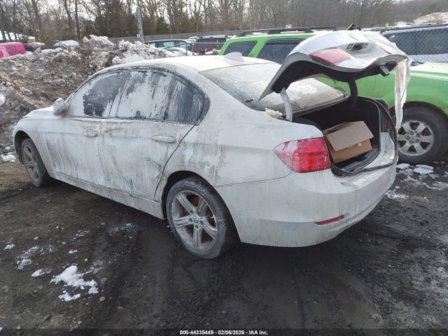 Aukcja sprzedaży 2012 Bmw 328i, vin: WBA3A5C56CF349872, numer aukcji: 44335449