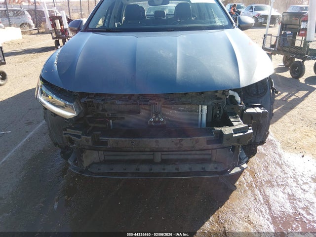 3VW7X7BU7SM047235 Volkswagen Jetta 1.5t Se
