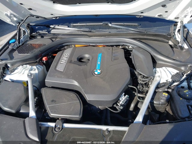 2018 BMW 530E WBAJA9C55JB251094 Photo 9