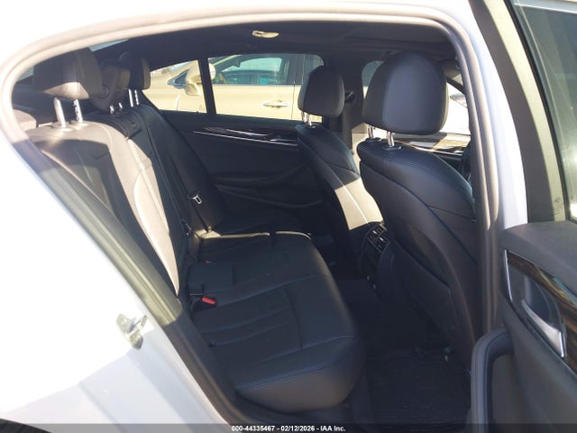 2018 BMW 530E WBAJA9C55JB251094 Photo 7