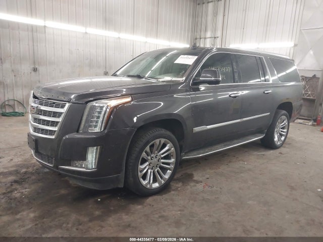 2018 CADILLAC ESCALADE ESV 1GYS4HKJ0JR167211 Photo 1
