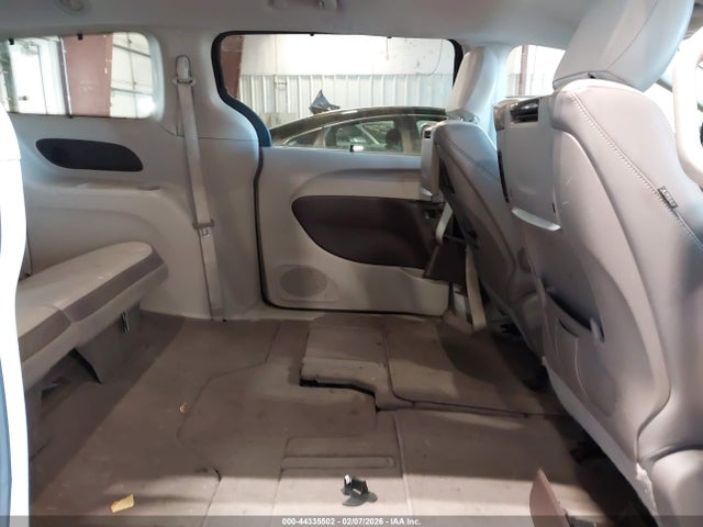 Aukcja sprzedaży 2017 Chrysler Pacifica Touring-l Plus, vin: 2C4RC1EG7HR577099, numer aukcji: 44335502