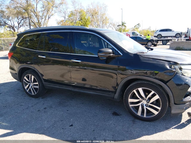 Продажа на аукционе авто 2016 Honda Pilot Touring, vin: 5FNYF5H96GB014207, номер лота: 44335513