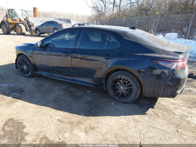 4T1T11AK1MU452372 Toyota Camry Se Nightshade Edition