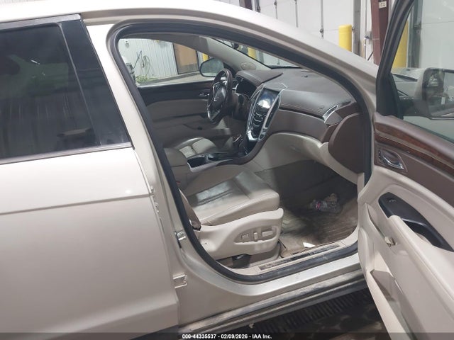 2014 CADILLAC SRX 3GYFNEE35ES517929 Photo 4