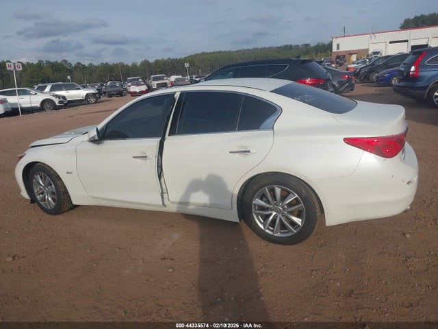 Продажа на аукционе авто 2017 Infiniti Q50 3.0t Premium, vin: JN1EV7AP8HM730063, номер лота: 44335574