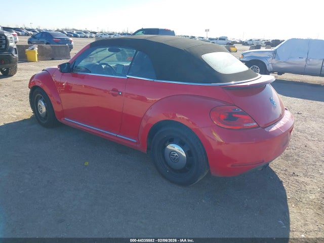 2013 VOLKSWAGEN BEETLE 3VW5P7AT6DM815418 Photo 2