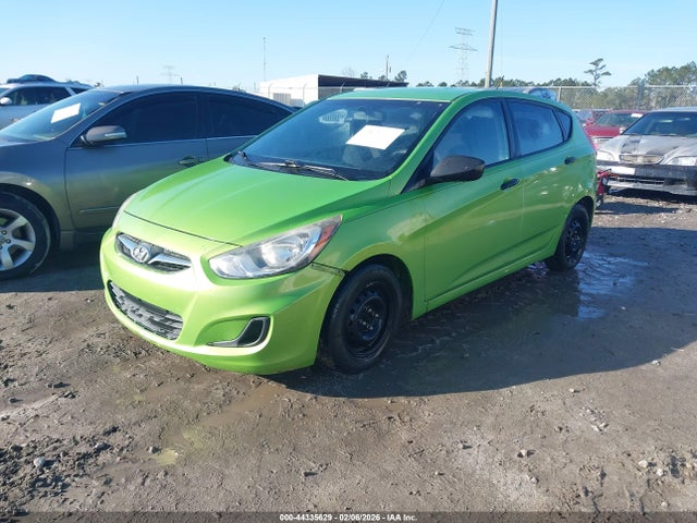 Hyundai ACCENT GS 2014 KMHCT5AE5EU167400 Image 2