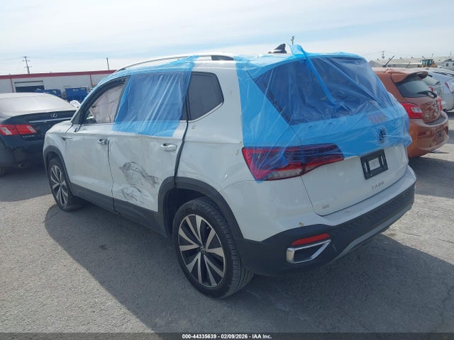 2023 VOLKSWAGEN TAOS 3VVSX7B2XPM306482 Photo 2