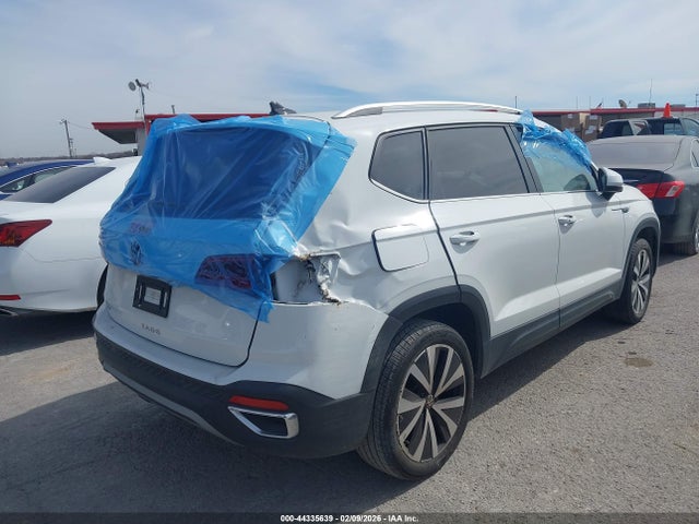 2023 VOLKSWAGEN TAOS 3VVSX7B2XPM306482 Photo 3