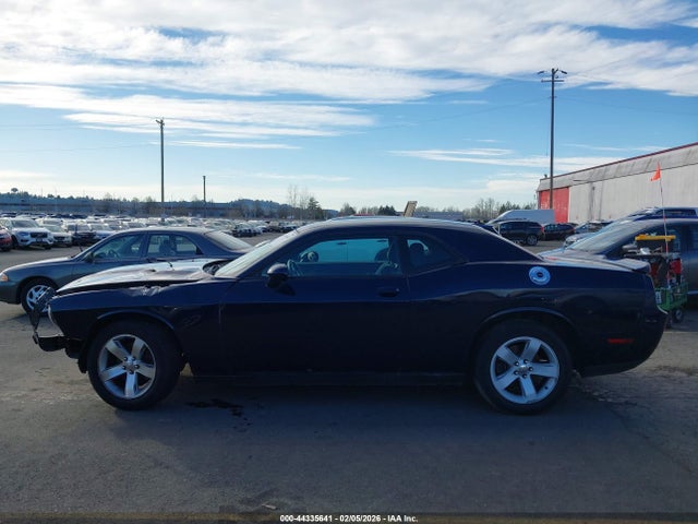 2013 Dodge Challenger Sxt მანქანა იყიდება აუქციონზე, vin: 2C3CDYAG1DH692190, აუქციონის ნომერი: 44335641
