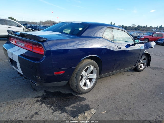 2013 Dodge Challenger Sxt მანქანა იყიდება აუქციონზე, vin: 2C3CDYAG1DH692190, აუქციონის ნომერი: 44335641