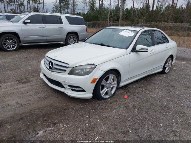 2011 Mercedes-benz C 300 Luxury/sport მანქანა იყიდება აუქციონზე, vin: WDDGF5EB1BA468679, აუქციონის ნომერი: 44335648