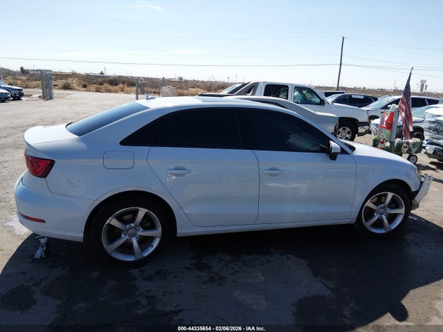 2015 Audi A3 1.8t Premium მანქანა იყიდება აუქციონზე, vin: WAUACGFFXF1129461, აუქციონის ნომერი: 44335654