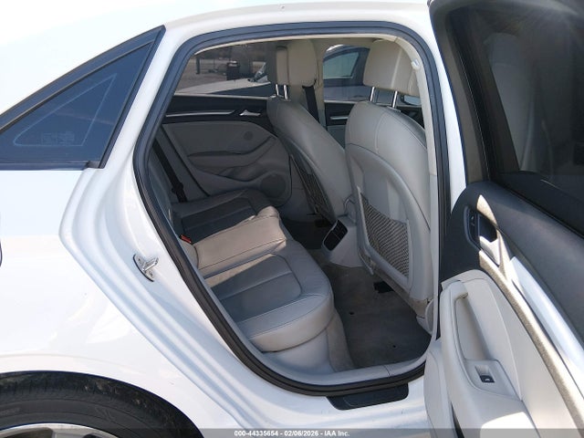 2015 AUDI A3 WAUACGFFXF1129461 Photo 7