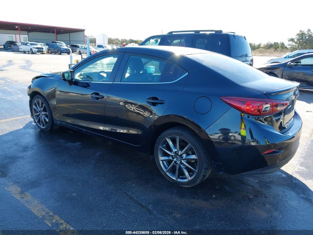 3MZBN1V38JM220694 Mazda Mazda3 Touring