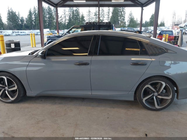 1HGCV2F30NA017413 Honda Accord Sport 2.0t