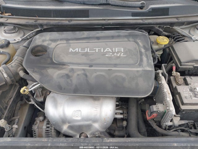 Chrysler 200 Limited 2015 1C3CCCAB3FN641455 Image 10