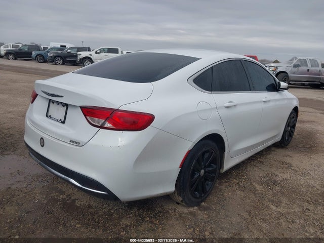 Chrysler 200 Limited 2015 1C3CCCAB3FN641455 Image 4