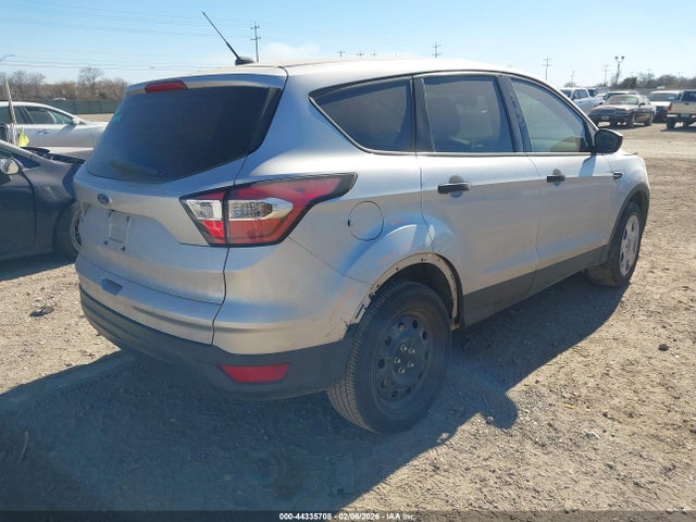 Ford ESCAPE S 2017 1FMCU0F7XHUC00485 Image 4