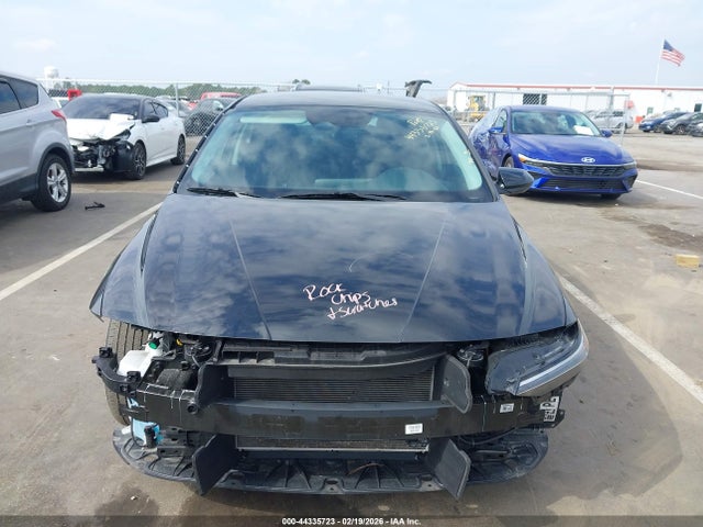 44335723 :رقم المزاد ، KMHLM4DGXRU799481 vin ، 2024 Hyundai Elantra Sel مزاد بيع