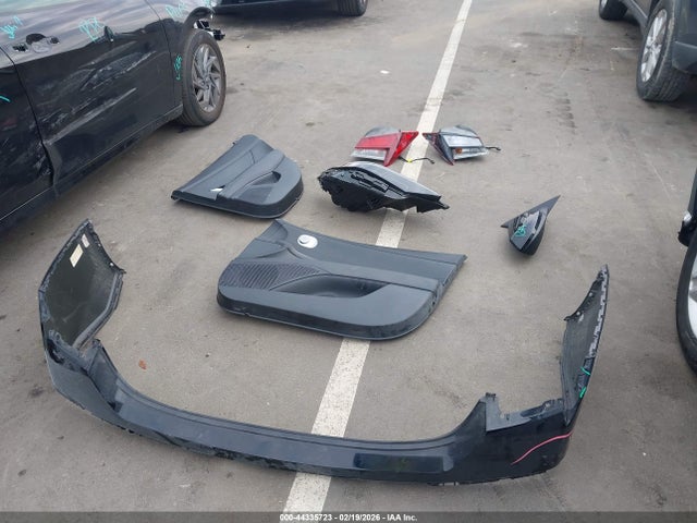 44335723 :رقم المزاد ، KMHLM4DGXRU799481 vin ، 2024 Hyundai Elantra Sel مزاد بيع