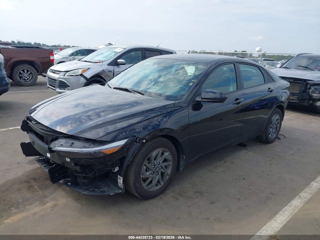 44335723 :رقم المزاد ، KMHLM4DGXRU799481 vin ، 2024 Hyundai Elantra Sel مزاد بيع