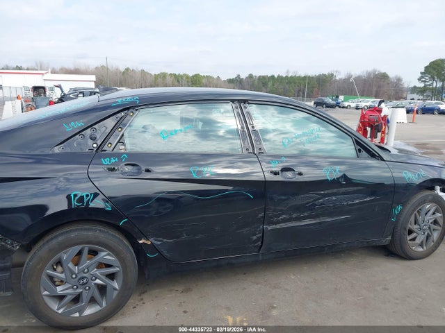 44335723 :رقم المزاد ، KMHLM4DGXRU799481 vin ، 2024 Hyundai Elantra Sel مزاد بيع
