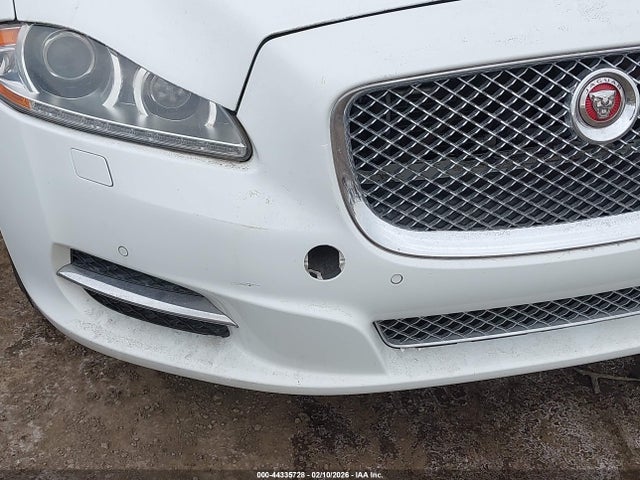 2015 JAGUAR XJ SAJWA1CZ9F8V77371 Photo 5