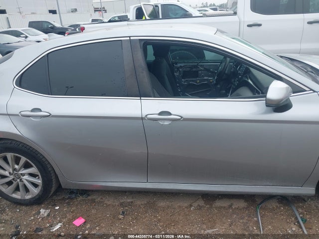 4T1C11AK4MU598507 Toyota CAMRY LE