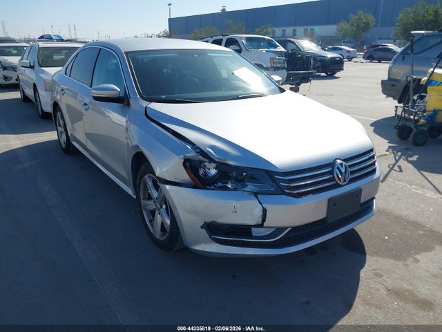 44335819 :رقم المزاد ، 1VWAT7A36FC104770 vin ، 2015 Volkswagen Passat 1.8t Limited Edition مزاد بيع
