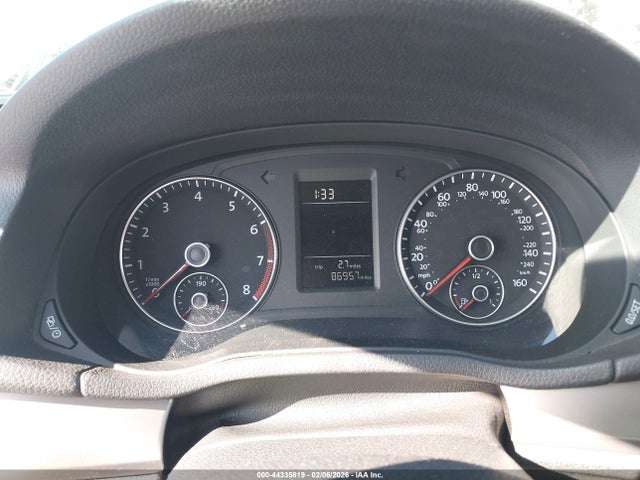 44335819 :رقم المزاد ، 1VWAT7A36FC104770 vin ، 2015 Volkswagen Passat 1.8t Limited Edition مزاد بيع