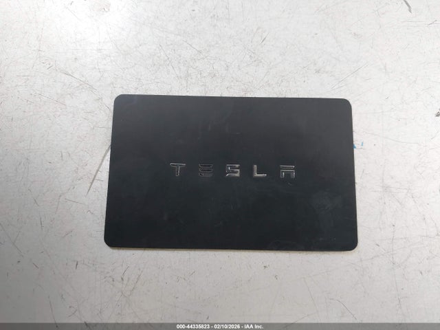 2021 TESLA MODEL Y 5YJYGDEE6MF066439 Photo 10