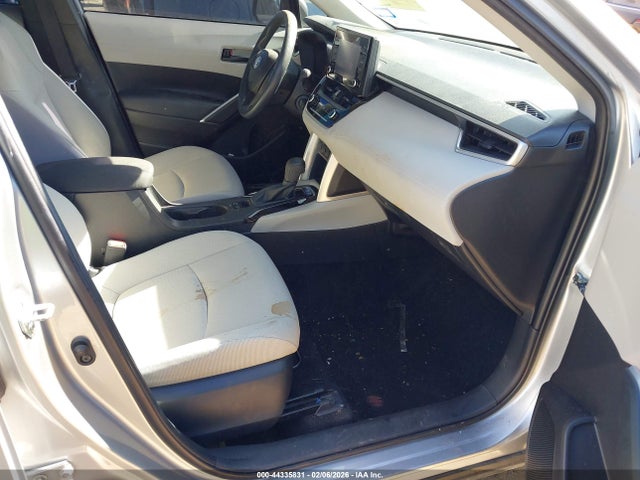 2022 TOYOTA COROLLA CROSS 7MUAAAAG8NV004973 Photo 4