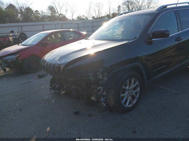 Продажа на аукционе авто 2016 Jeep Cherokee Latitude, vin: 1C4PJLCB4GW165387, номер лота: 44335853