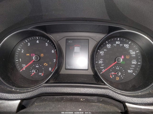 1VWGT7A38HC083871 Volkswagen Passat 1.8t Se