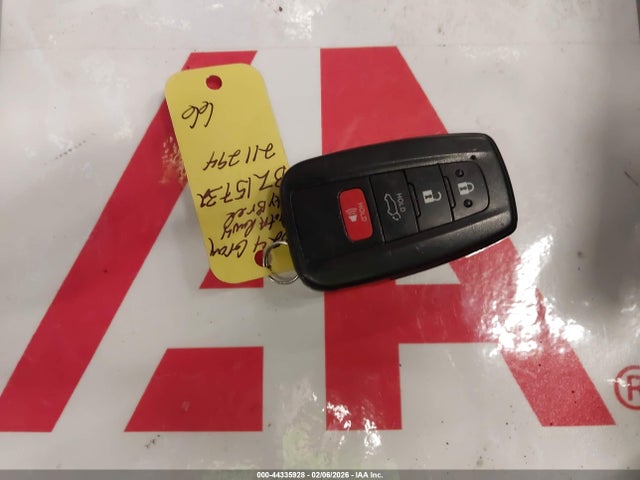 JTMRWRFV7RD227852 Toyota Rav4 Hybrid Xle