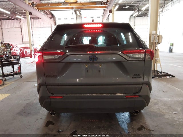 JTMRWRFV7RD227852 Toyota Rav4 Hybrid Xle
