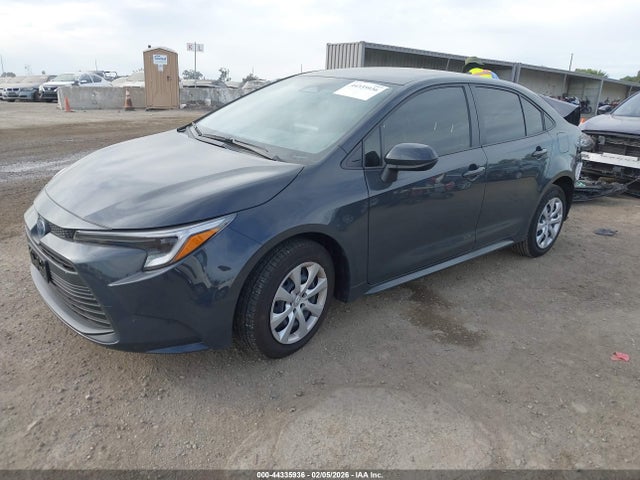 Toyota Corolla Hybrid Le 2025 JTDBCMFE6S3101510 Image 2
