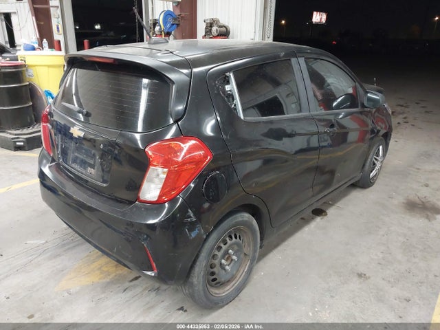Chevrolet Spark Ls Cvt 2017 KL8CB6SA3HC737292 Image 4