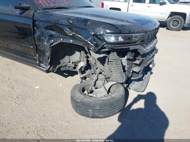 2025 Jeep Grand Cherokee L Altitude X 4x2 მანქანა იყიდება აუქციონზე, vin: 1C4RJJAG1S8677570, აუქციონის ნომერი: 44335956