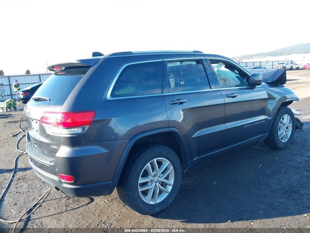 1C4RJFAG8JC299238 Jeep Grand Cherokee Laredo E 4x4