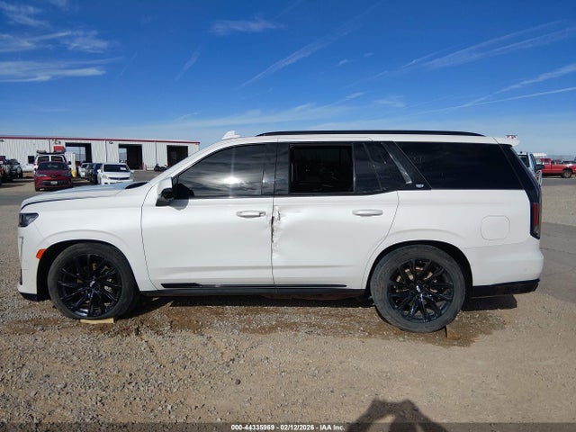 2023 Cadillac Escalade 4wd Sport მანქანა იყიდება აუქციონზე, vin: 1GYS4FKL1PR561928, აუქციონის ნომერი: 44335969