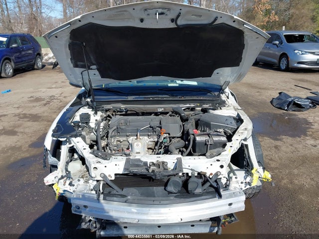 Продажа на аукционе авто 2016 Acura Tlx, vin: 19UUB1F32GA015334, номер лота: 44335981