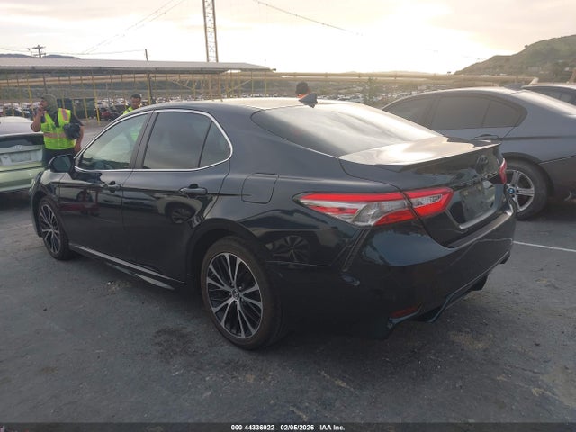 4T1B11HK5KU849839 Toyota CAMRY SE